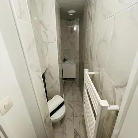 Apartment - Place Des Ternes - Parc Monceau - Moulin Rouge - 2 Pers *